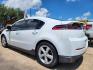 2015 WHITE Chevrolet Volt (1G1RA6E45FU) with an ELECTRIC engine, Continuously Variable Transmission transmission, located at 2660 S.Garland Avenue, Garland, TX, 75041, (469) 298-3118, 32.885551, -96.655602 - Welcome to DallasAutos4Less, one of the Premier BUY HERE PAY HERE Dealers in the North Dallas Area. We specialize in financing to people with NO CREDIT or BAD CREDIT. We need proof of income, proof of residence, and a ID. Come buy your new car from us today!! This is a very well cared for 2015 Ch - Photo#5